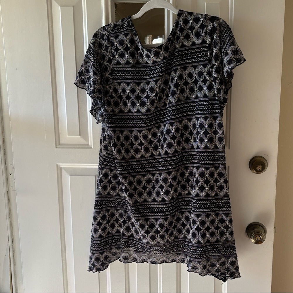 Roz & Ali 2X Embroidered Patterned Black and White Women's Top